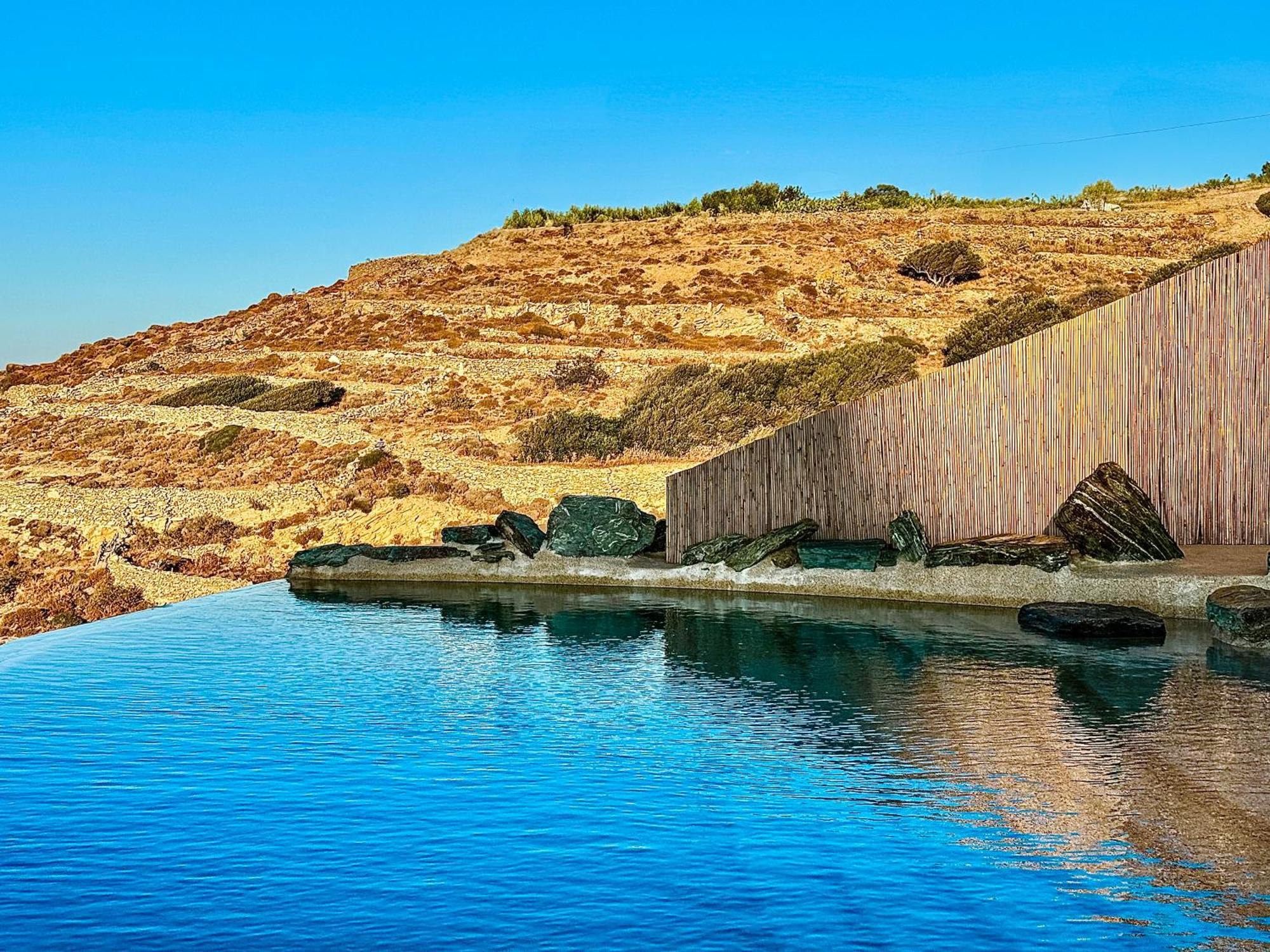Agada Folegandros Suites & Villas Áno Meriá Екстериор снимка