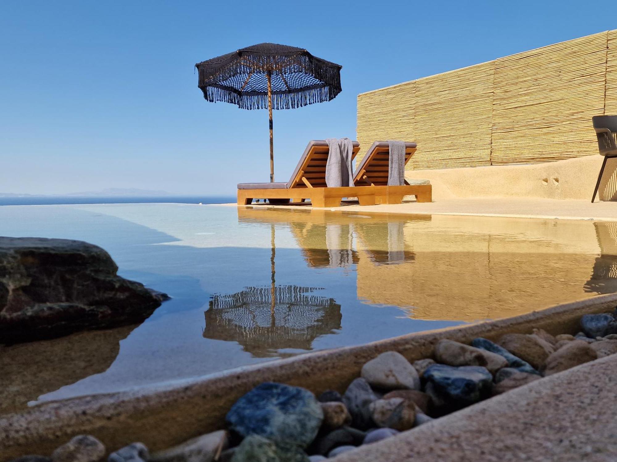 Agada Folegandros Suites & Villas Áno Meriá Екстериор снимка