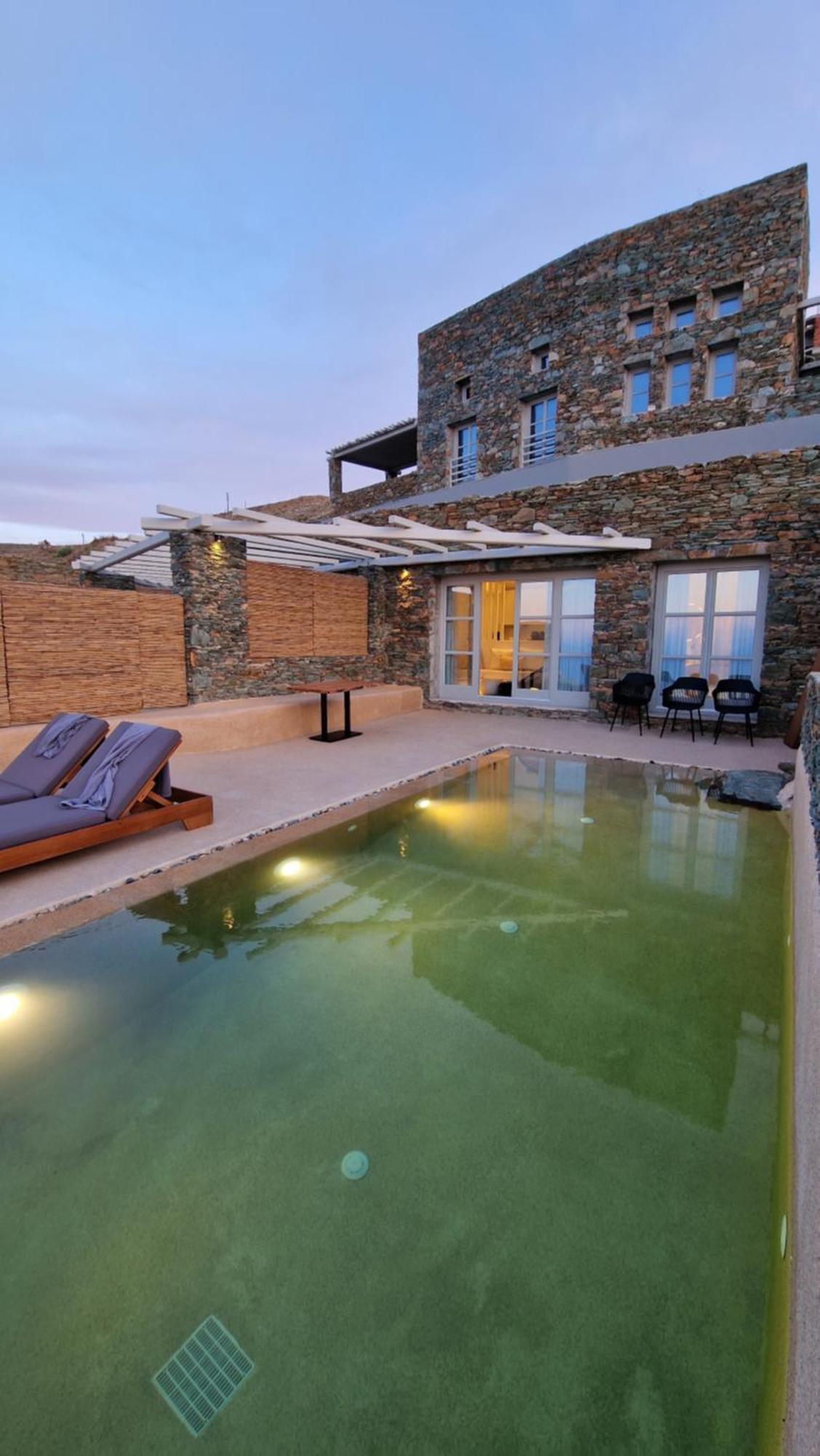 Agada Folegandros Suites & Villas Áno Meriá Екстериор снимка